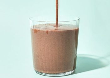 Espresso Brownie Black Bean Smoothie (22g Protein)